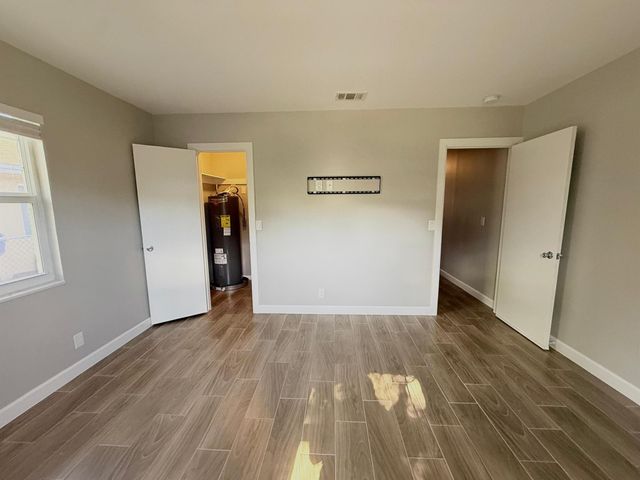 1001 W 9th Street B, Riviera Beach, FL 33404