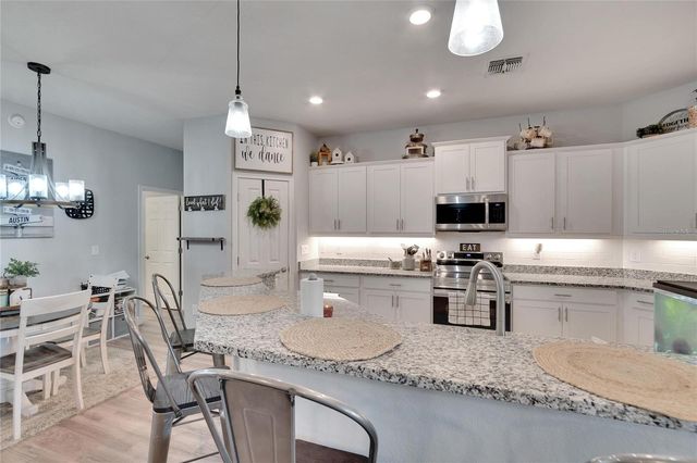 4435 DEVINSHIRE FIELDS LOOP, Plant City, FL 33567