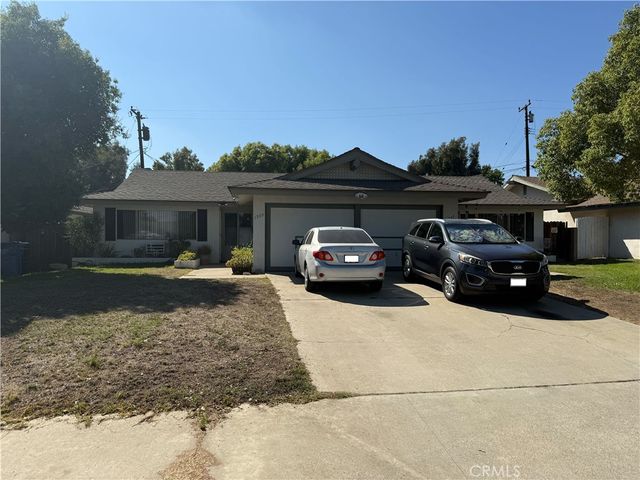 1935 Royalty Drive, Pomona, CA 91767