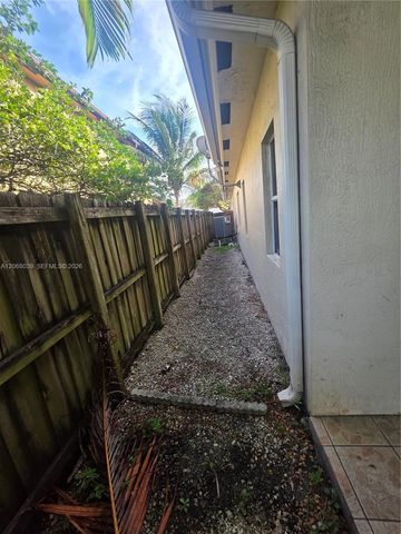 13471 SW 288th Terrace, Homestead, FL 33033