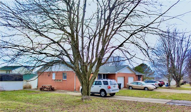 5620 Nave Street SW, Canton, OH 44706