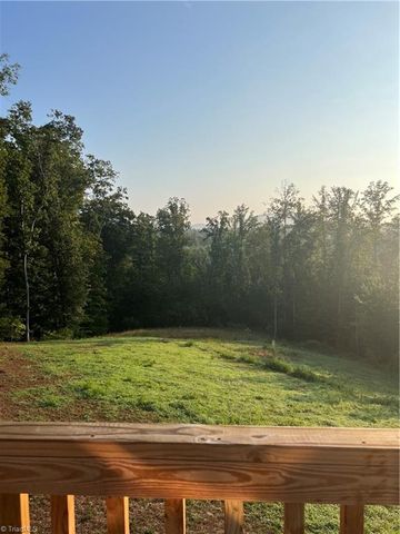 5280 Tabernacle School Road, Asheboro, NC 27205