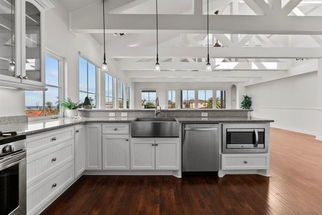 2727 E Bayshore Drive Drive, San Leon, TX 77539