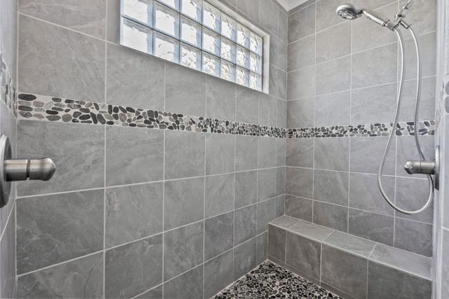 2727 E Bayshore Drive Drive, San Leon, TX 77539