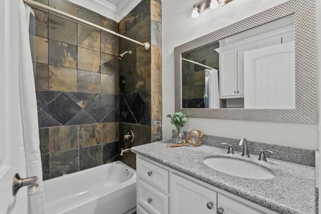 2727 E Bayshore Drive Drive, San Leon, TX 77539