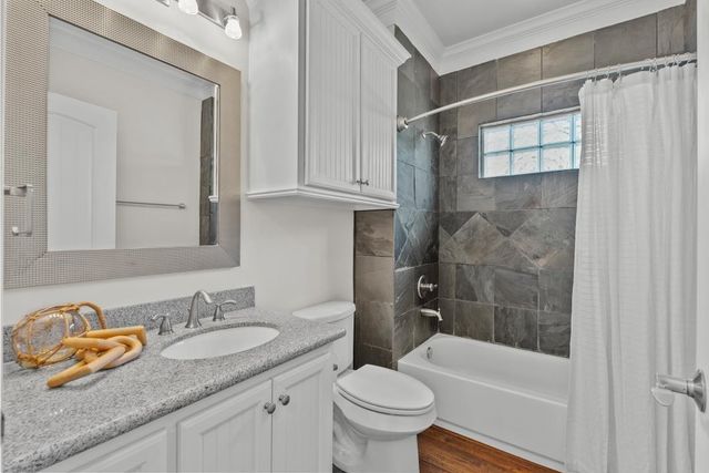 2727 E Bayshore Drive Drive, San Leon, TX 77539