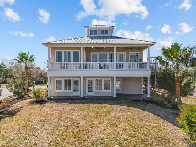 2727 E Bayshore Drive Drive, San Leon, TX 77539