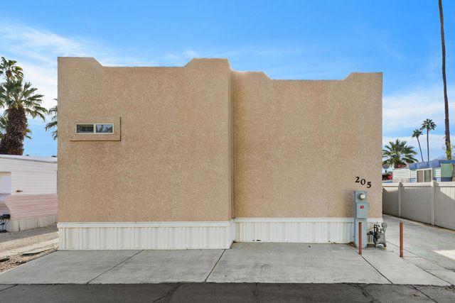 205 Cherokee Street, Palm Springs, CA 92264