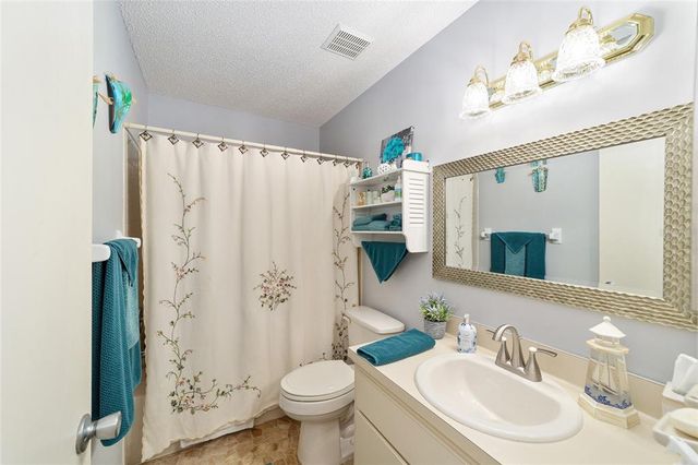 8420 SW 93 LANE E, Ocala, FL 34481