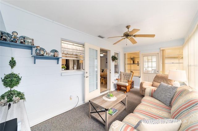 8420 SW 93 LANE E, Ocala, FL 34481