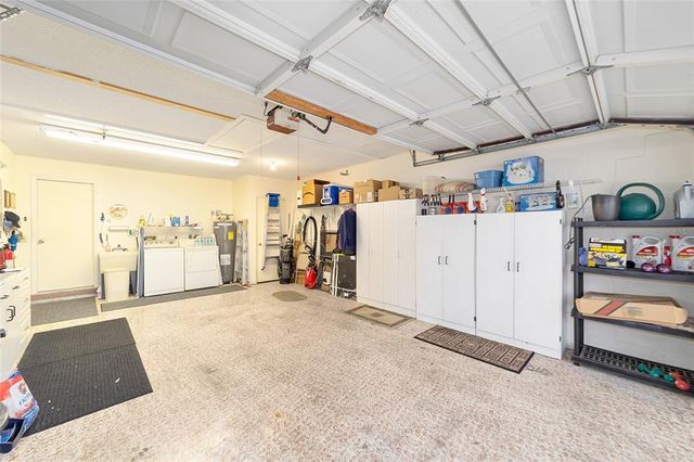 8420 SW 93 LANE E, Ocala, FL 34481