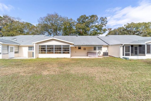 8420 SW 93 LANE E, Ocala, FL 34481