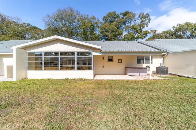 8420 SW 93 LANE E, Ocala, FL 34481