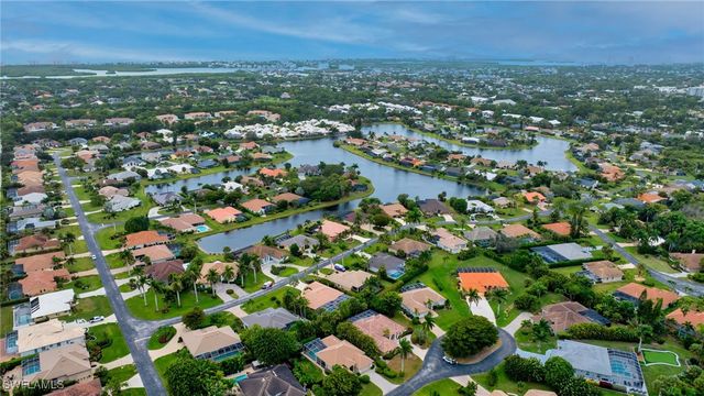 28985 Seton CT, Bonita Springs, FL 34134