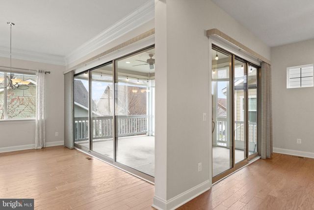 103 CLOAK LN, Lake Frederick, VA 22630