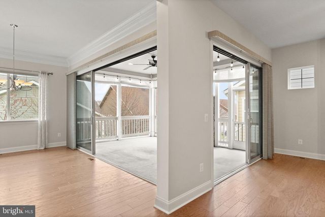 103 CLOAK LN, Lake Frederick, VA 22630