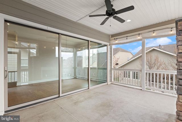 103 CLOAK LN, Lake Frederick, VA 22630