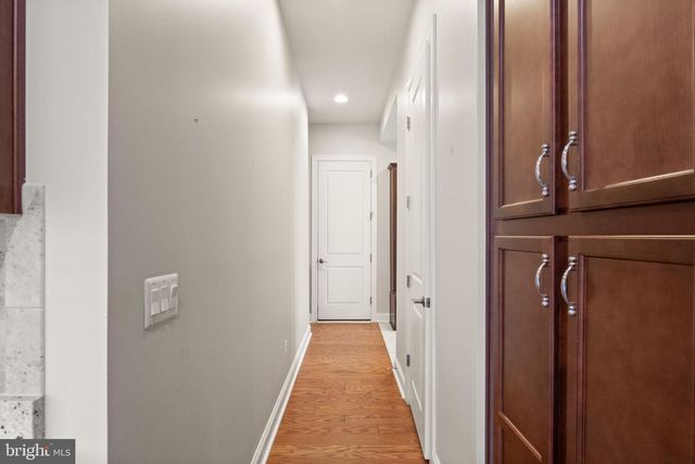 103 CLOAK LN, Lake Frederick, VA 22630