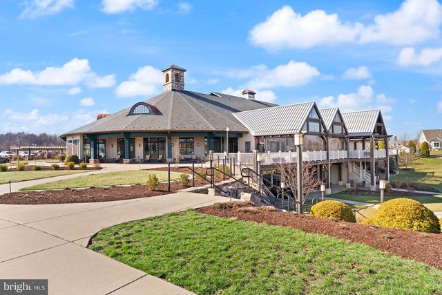 103 CLOAK LN, Lake Frederick, VA 22630