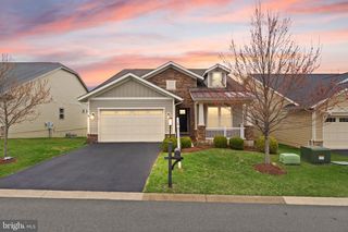 103 CLOAK LN, Lake Frederick, VA 22630