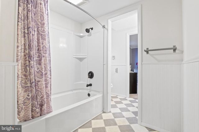 421 CORBIN RD, York, PA 17403