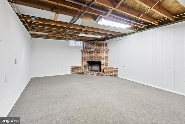 421 CORBIN RD, York, PA 17403