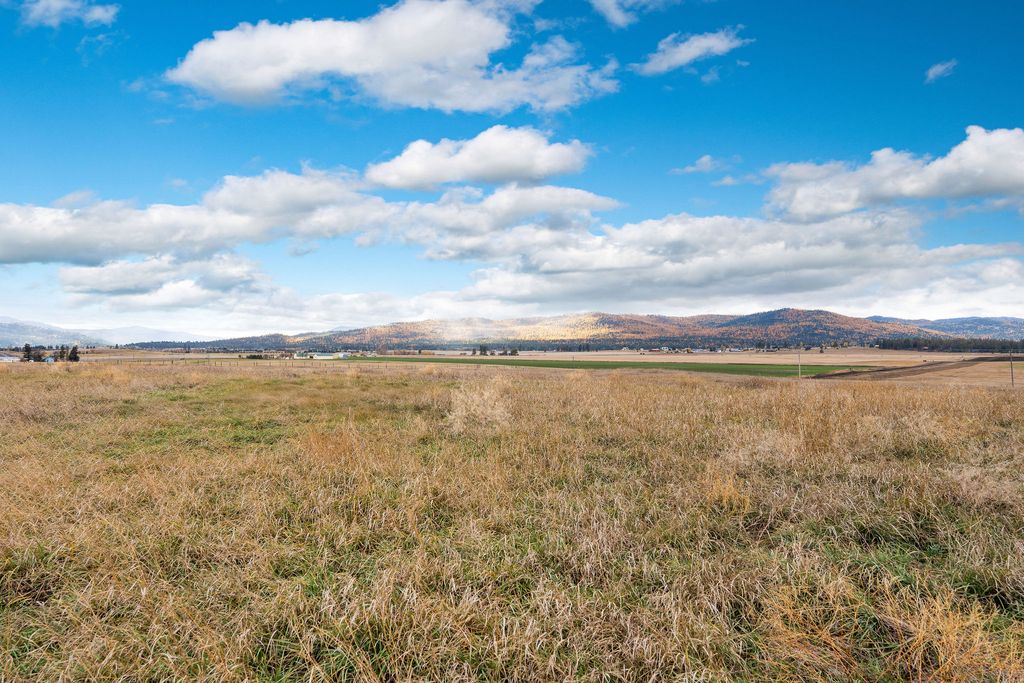 1501 W Springcreek Road, Kalispell, MT 59901 photo 14