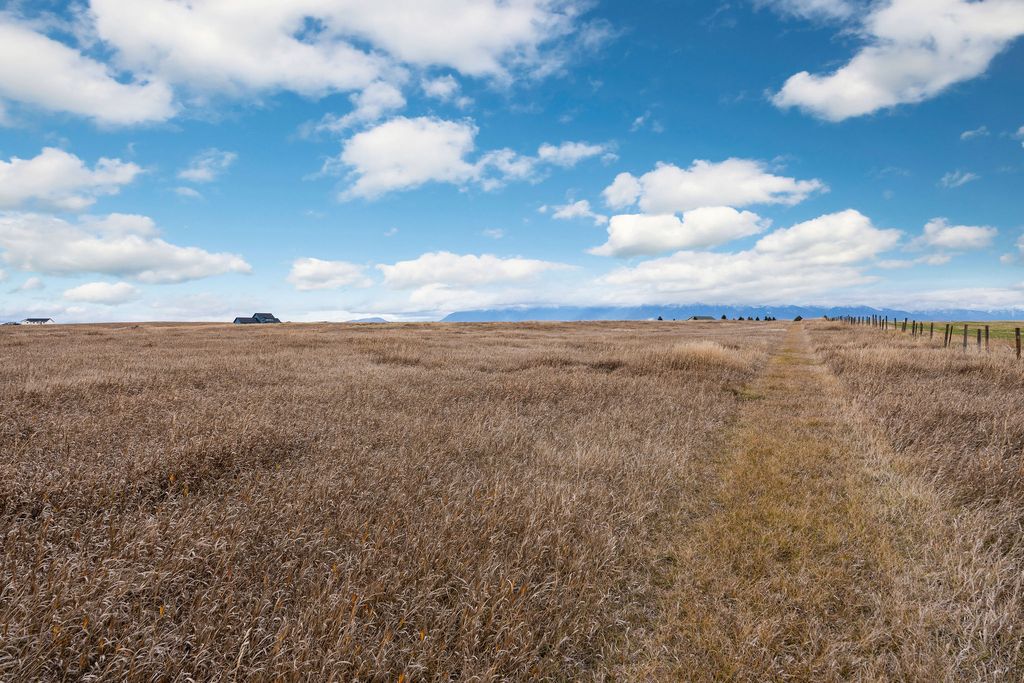 1501 W Springcreek Road, Kalispell, MT 59901 photo 21