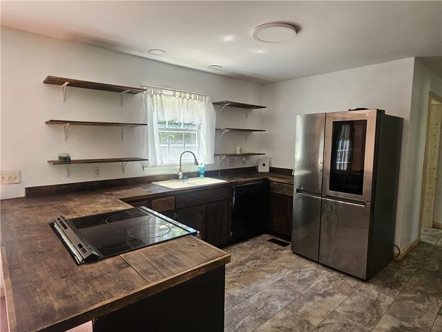315 Park West Circle, Easley, SC 29642