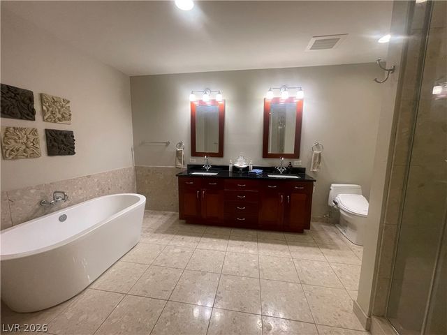 4525 DEAN MARTIN Drive 2309, Las Vegas, NV 89103