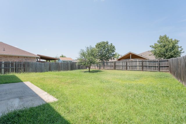 5734 Firethorn Drive, Dallas, TX 75249