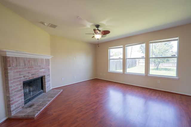 5734 Firethorn Drive, Dallas, TX 75249