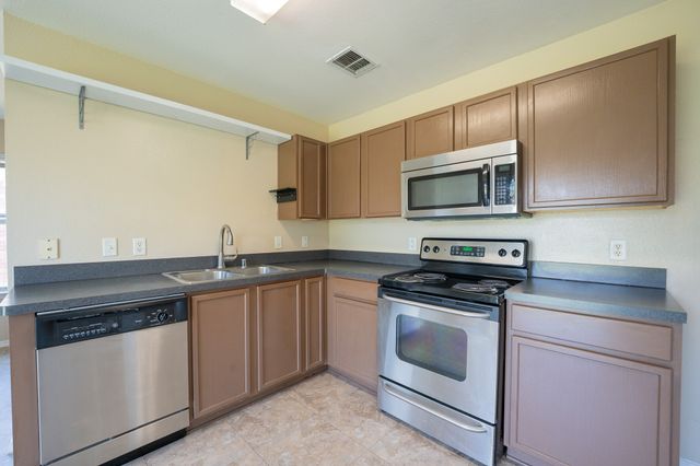5734 Firethorn Drive, Dallas, TX 75249