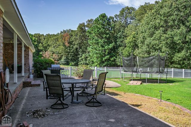 3601 E Thomas Green Road, Jonesboro, AR 72405