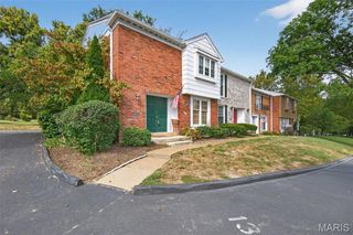 13449 Manorlac Drive, St Louis, MO 63141