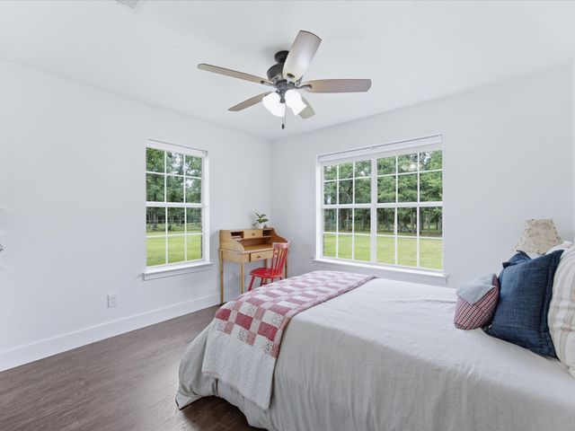 210 County Road 2696, Alvord, TX 76225