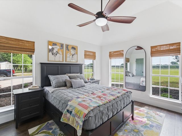 210 County Road 2696, Alvord, TX 76225