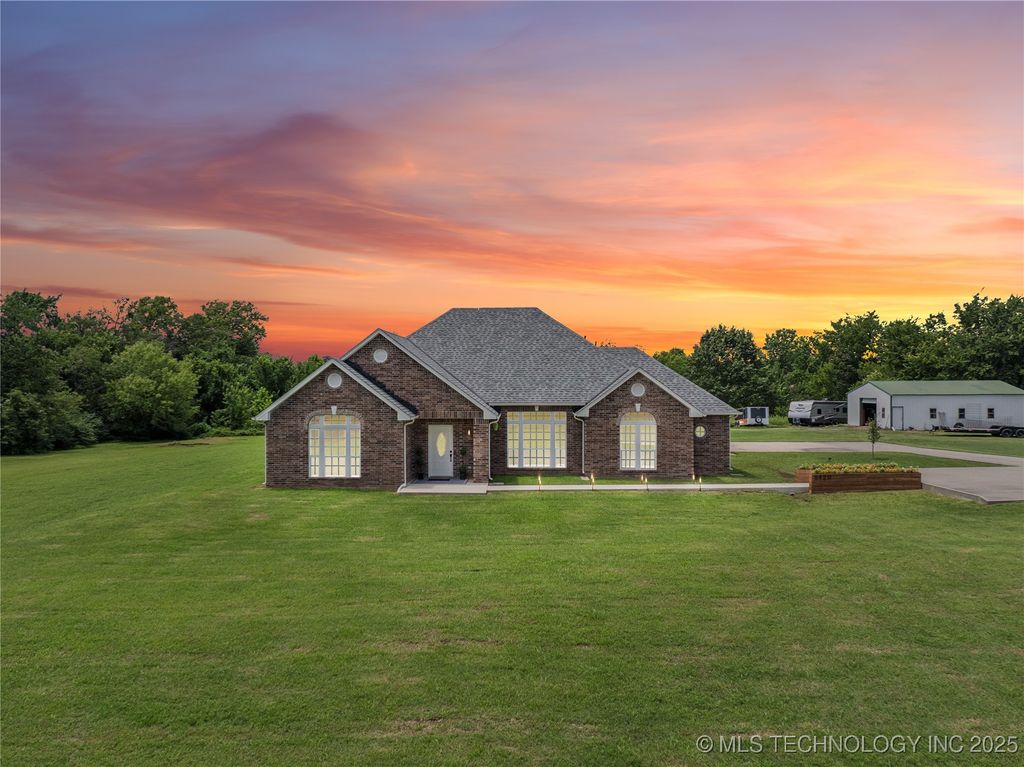 6420 S 273rd East Avenue, Broken Arrow, OK 74014