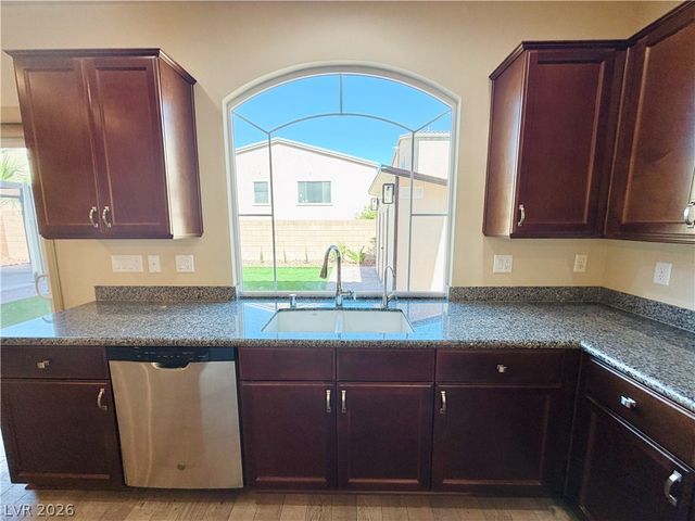 9842 Russian Hill Street, Las Vegas, NV 89141