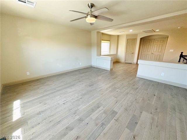 9842 Russian Hill Street, Las Vegas, NV 89141