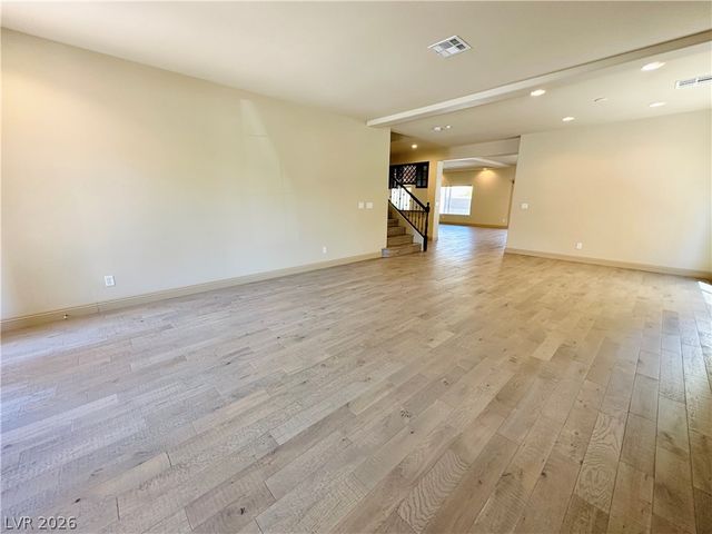 9842 Russian Hill Street, Las Vegas, NV 89141