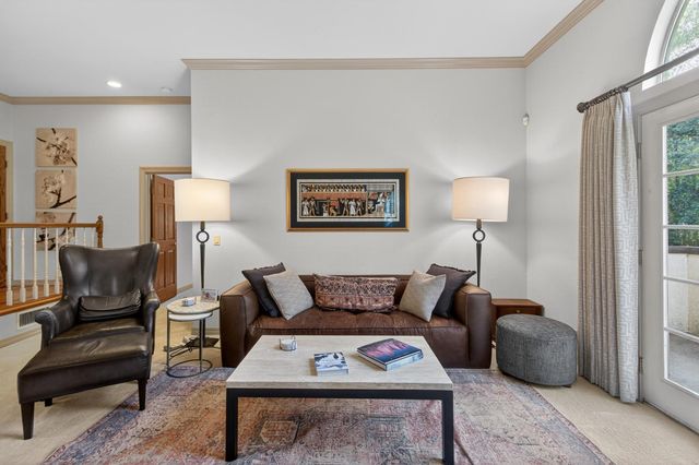 8681 Winding Way, Fair Oaks, CA 95628