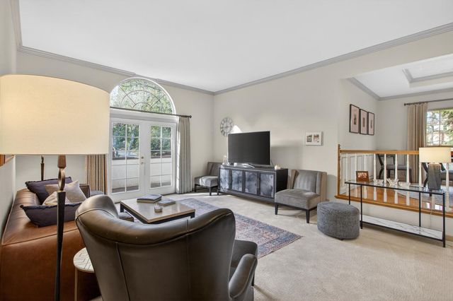 8681 Winding Way, Fair Oaks, CA 95628