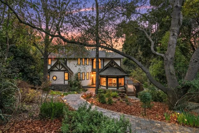 8681 Winding Way, Fair Oaks, CA 95628