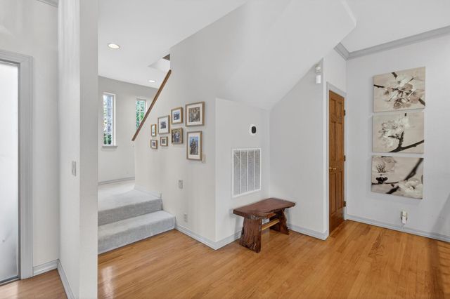 8681 Winding Way, Fair Oaks, CA 95628