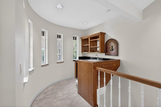 8681 Winding Way, Fair Oaks, CA 95628