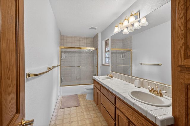 8681 Winding Way, Fair Oaks, CA 95628