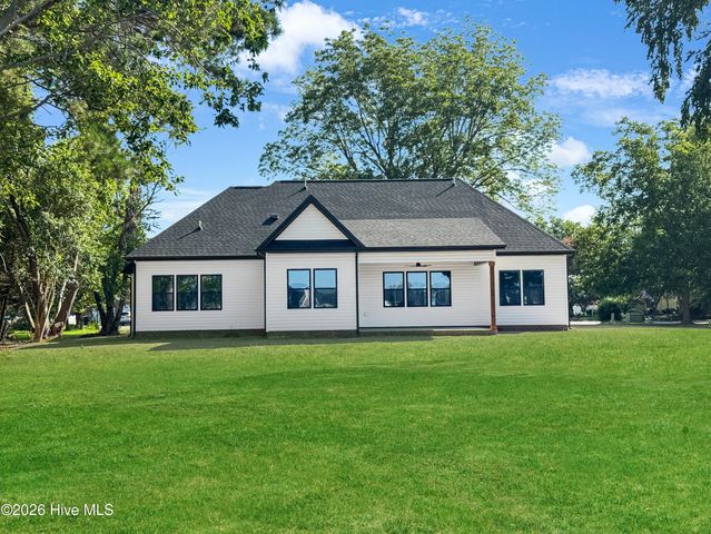 103 Sylvan Court, Elizabeth City, NC 27909