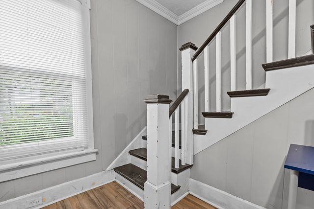 732 Hillcrest Avenue, Frankfort, KY 40601