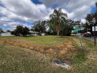 8302 N LOIS AVENUE, Tampa, FL 33614